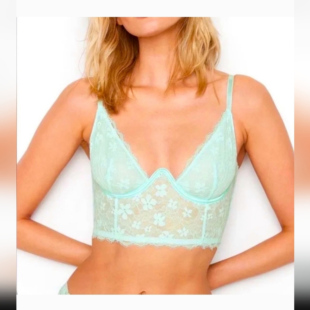 Victoria's Secret Dream Angels lace unlined bra size 34B